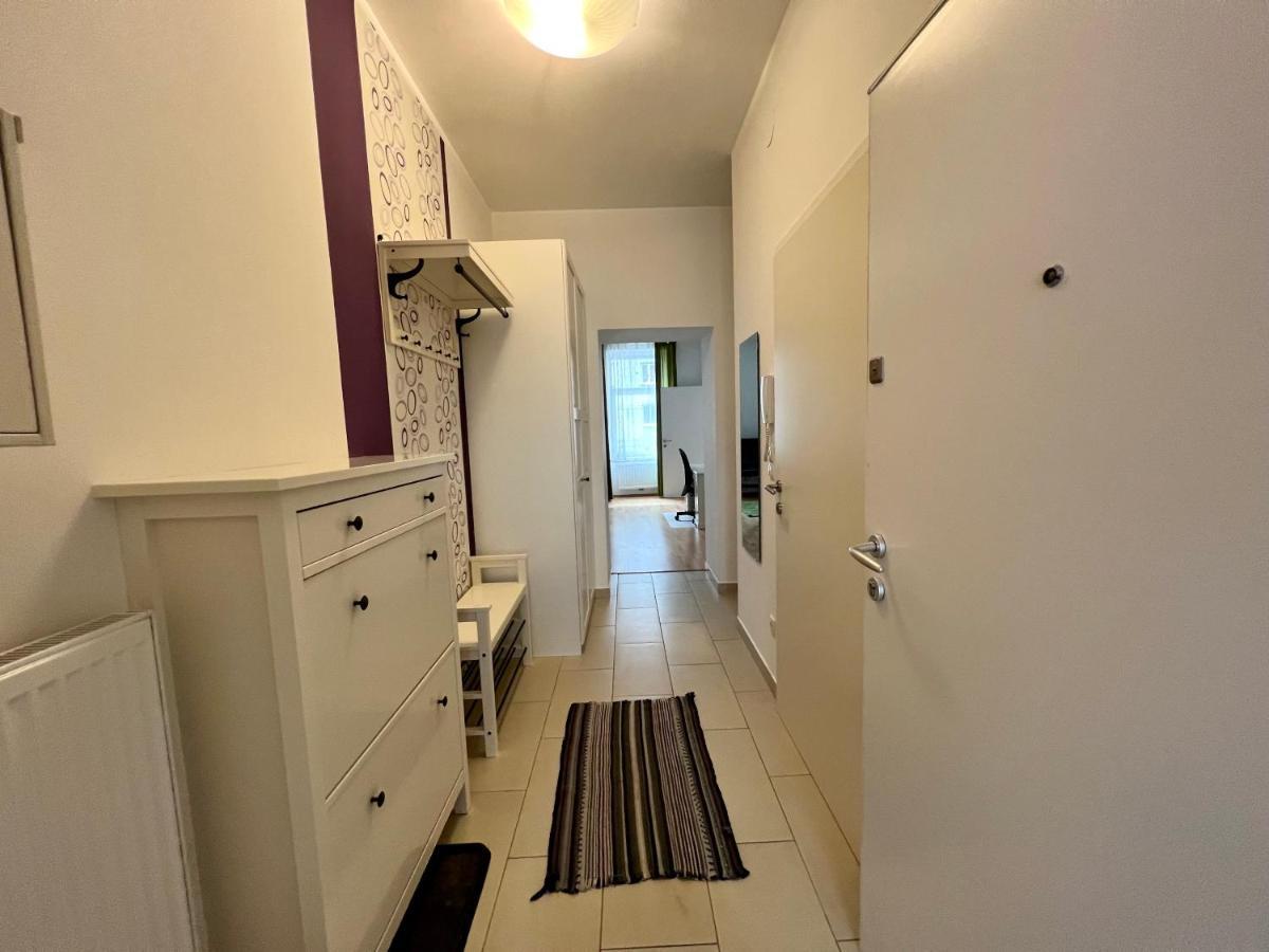 Cozy 2-Room Apartment Виена Екстериор снимка