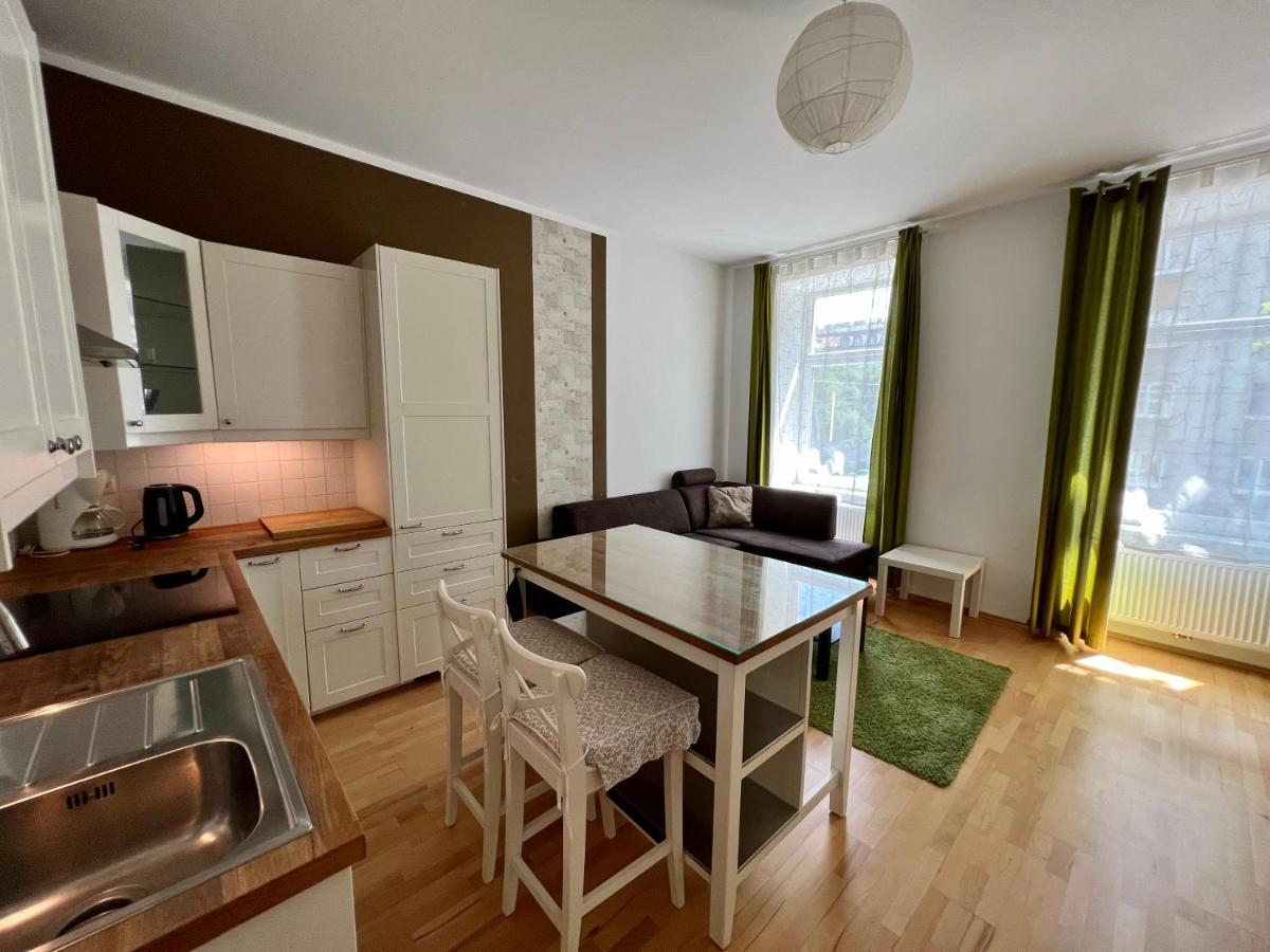 Cozy 2-Room Apartment Виена Екстериор снимка